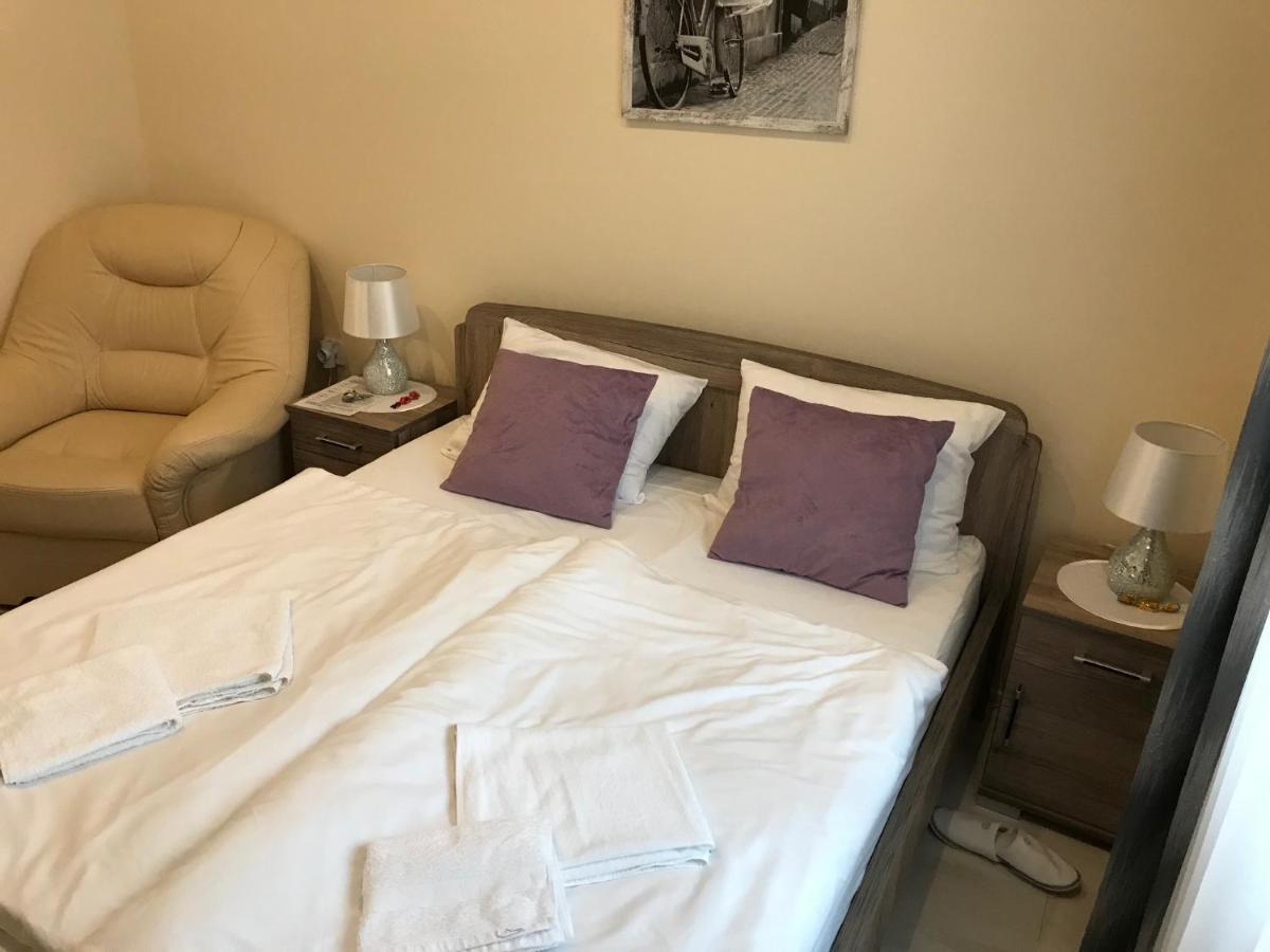 Classic Apartman سيغيد المظهر الخارجي الصورة
