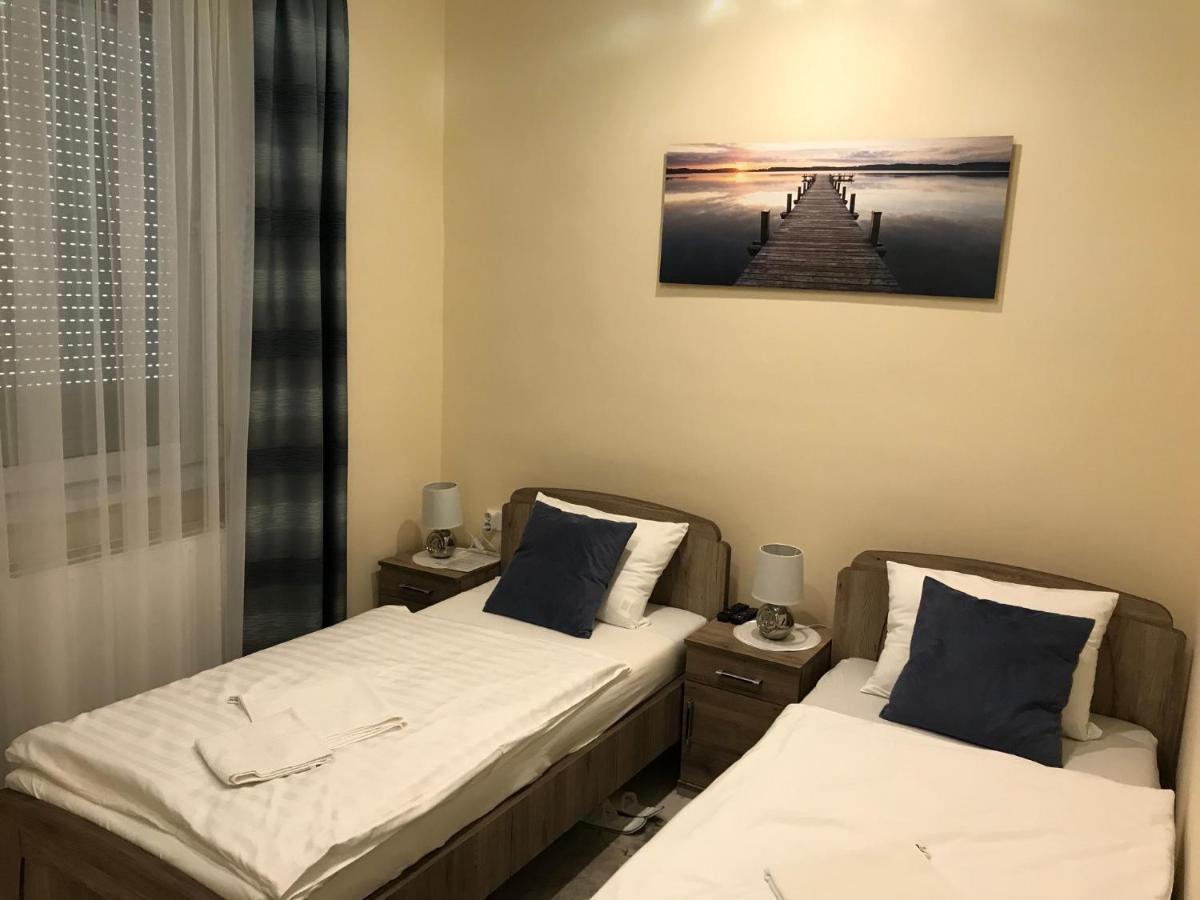 Classic Apartman سيغيد المظهر الخارجي الصورة